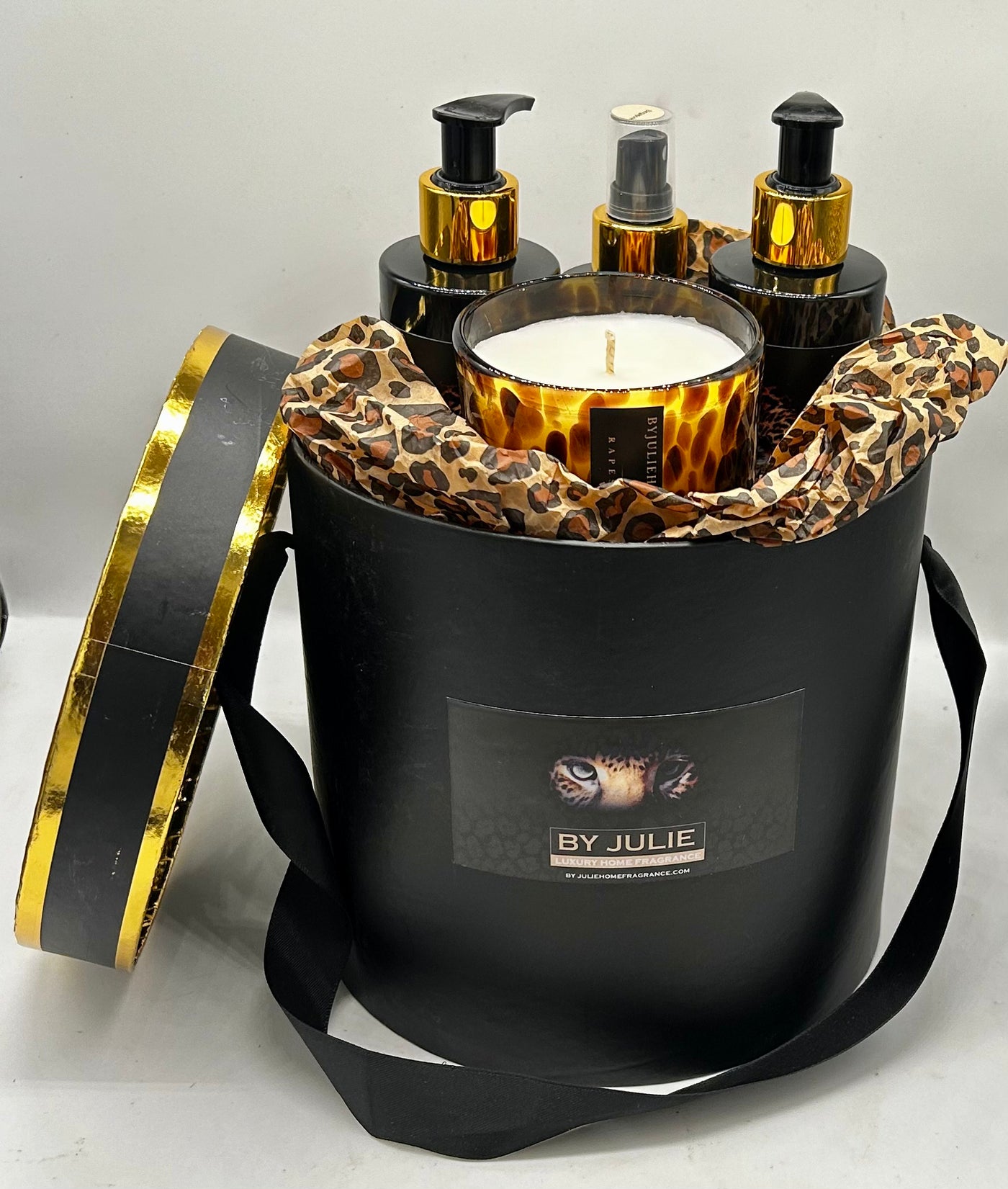 Limited Edition Gift Box £70.00