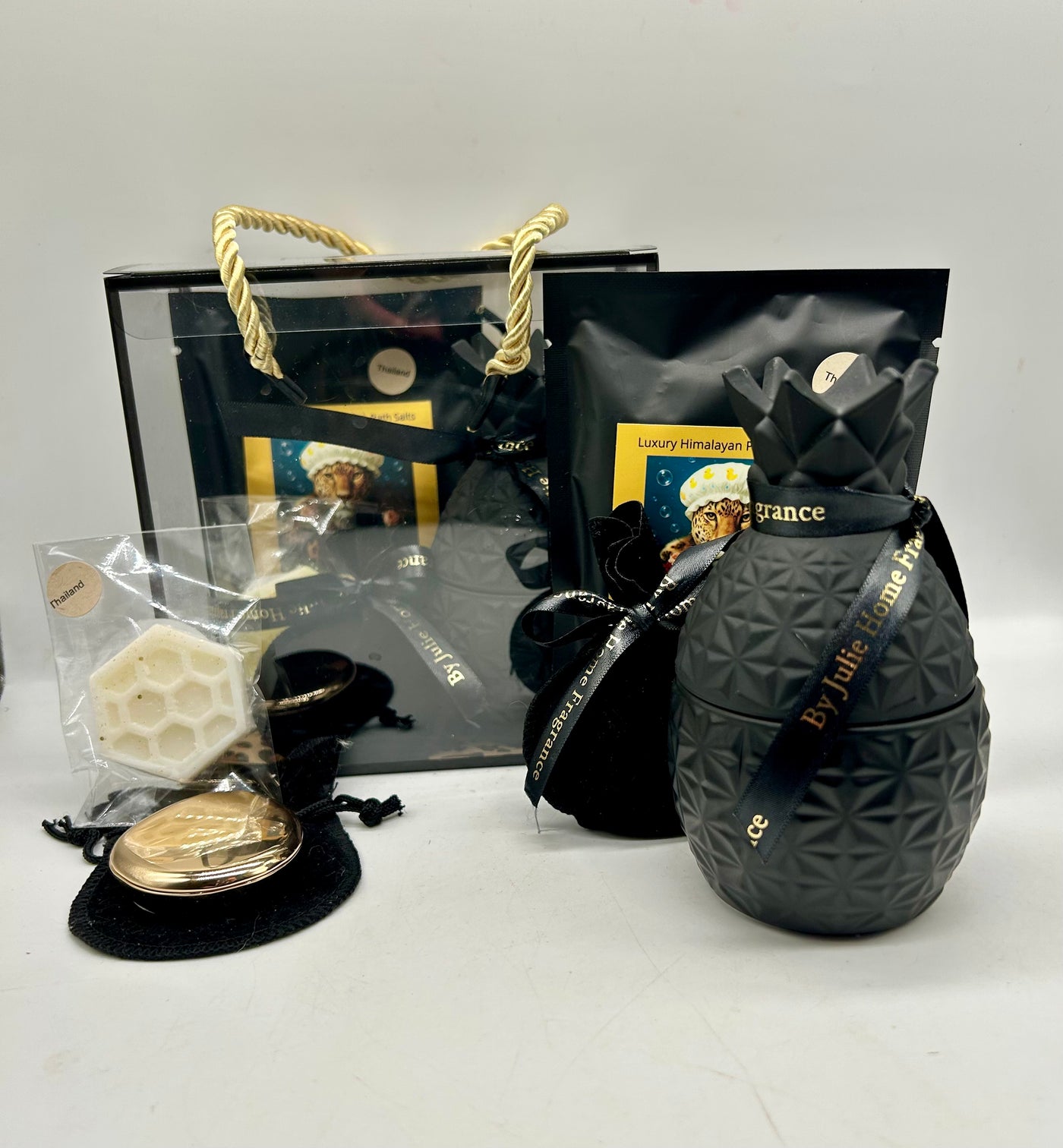 Thailand Gift Set  £40
